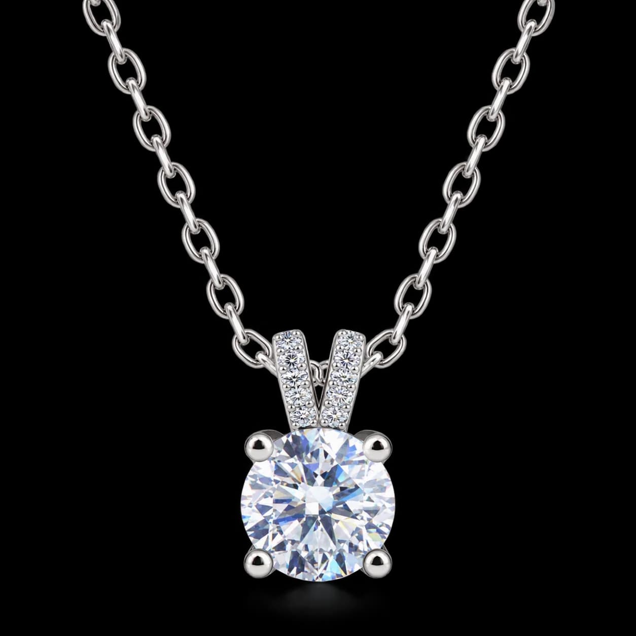 Lumière Solitaire Necklace